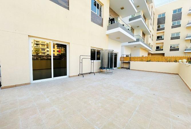 979733 - Property Image 3