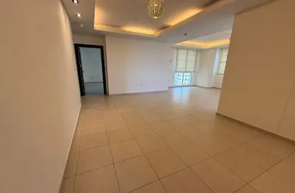 شقة - 2 غرف نوم - 3 حمامات للايجار في فيفا غرب - فيفا بحرية - جزيرة اللؤلؤة - الدوحة