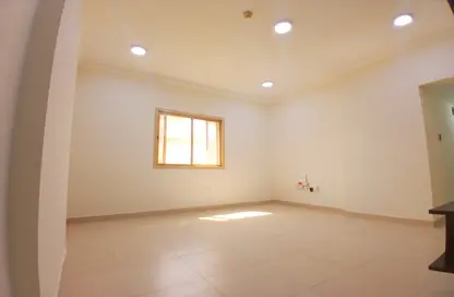 Apartment - 2 Bedrooms - 2 Bathrooms for rent in Al Sadd Road - Al Sadd - Doha