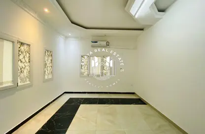 Apartment - 1 Bedroom - 1 Bathroom for rent in Ain Khaled - Doha