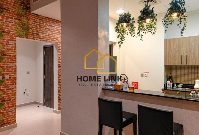 922262 - Property Image 2