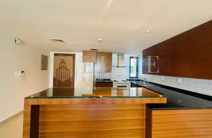 شقة - 2 غرف نوم - 2 حمامات للايجار في شارع المطار القديم - طريق المطار القديم - الدوحة