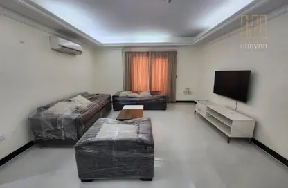 Apartment - 3 Bedrooms - 3 Bathrooms for rent in Al Nasr Street - Al Nasr - Doha