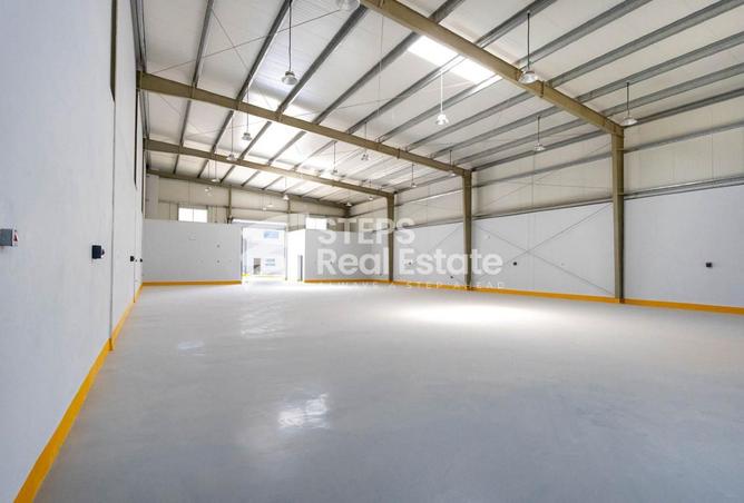 975711 - Property Image 3