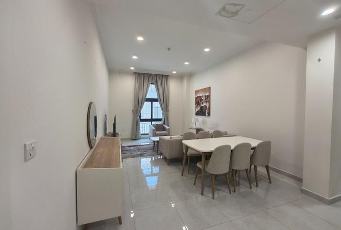 963229 - Property Image 2