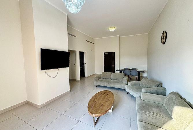 933314 - Property Image 3