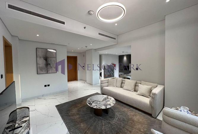 963038 - Property Image 2