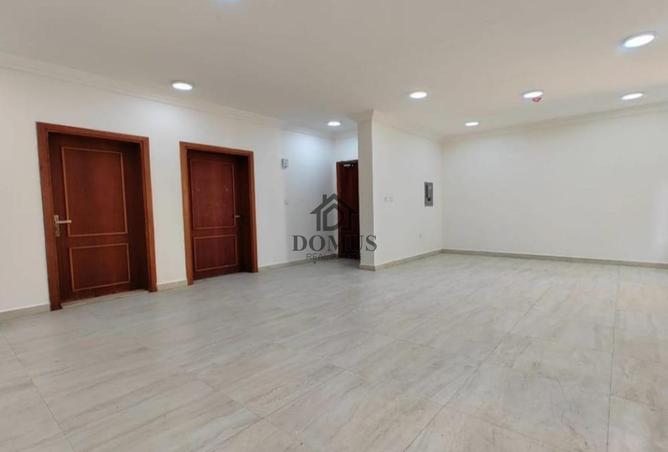 942853 - Property Main Image
