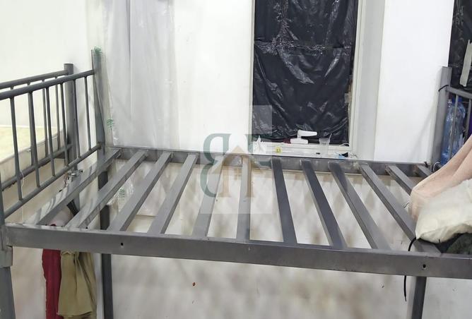 943064 - Property Image 2