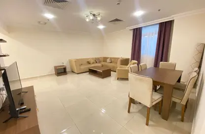 شقة - 3 غرف نوم - 3 حمامات للايجار في فريج عبد العزيز - فريج عبد العزيز - الدوحة