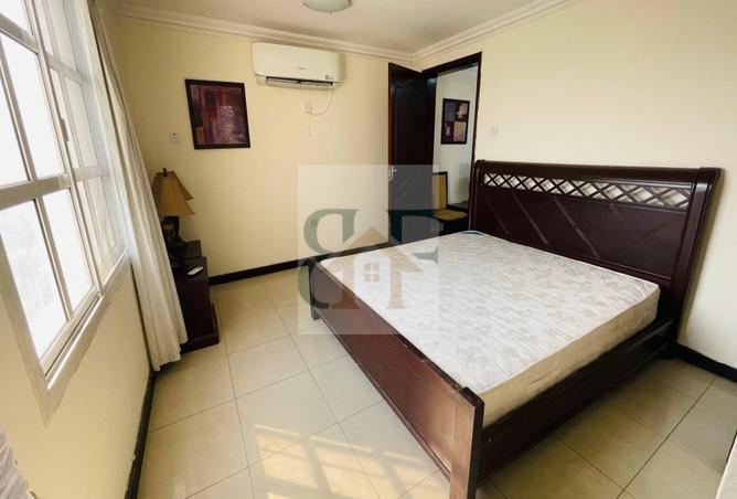 943079 - Property Image 3