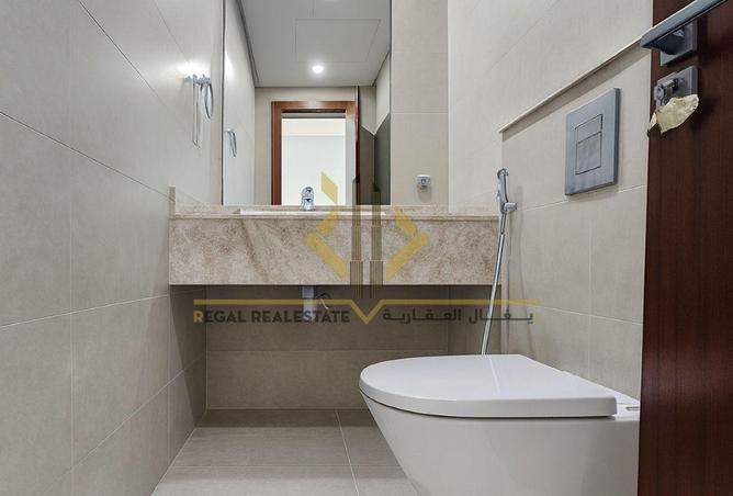 990555 - Property Image 2