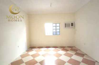 Apartment - 3 Bedrooms - 2 Bathrooms for rent in Muntazah 7 - Al Muntazah - Doha
