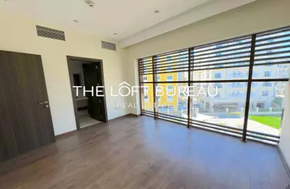 Apartment - 3 Bedrooms - 3 Bathrooms for rent in Giardino Village - The Pearl Island - Doha