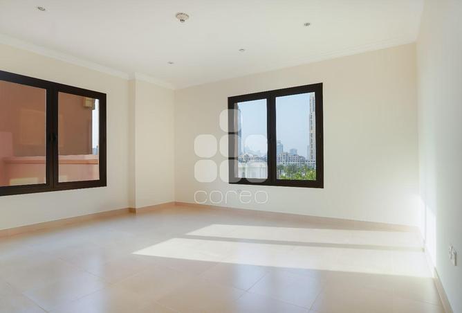 998380 - Property Image 2