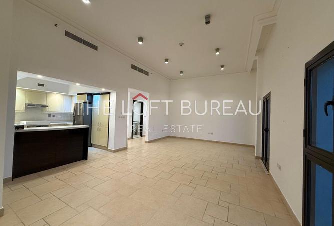 956981 - Property Image 3