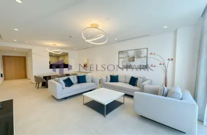 Apartment - 2 Bedrooms - 4 Bathrooms for rent in Floresta Gardens - Floresta Gardens - The Pearl Island - Doha