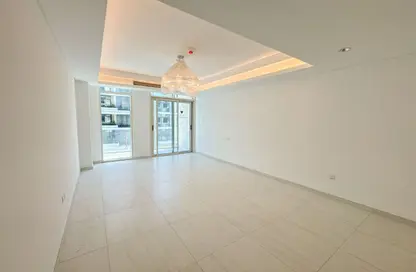 Apartment - 2 Bedrooms - 4 Bathrooms for sale in Gewan Island - The Pearl Island - Doha