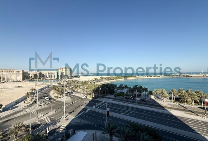 985590 - Property Image 2