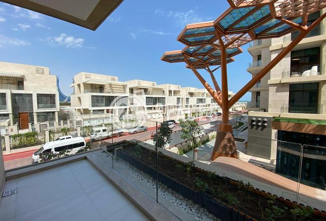 906339 - Property Image 3