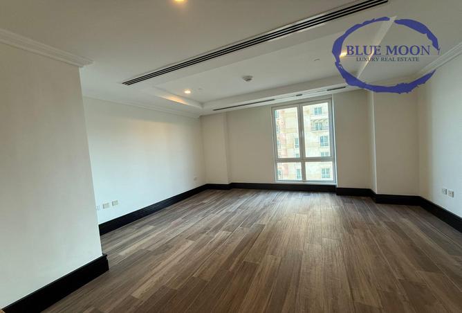 797715 - Property Image 2