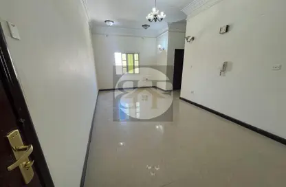 Apartment - 2 Bedrooms - 2 Bathrooms for rent in Al Mansoura - Al Mansoura - Doha
