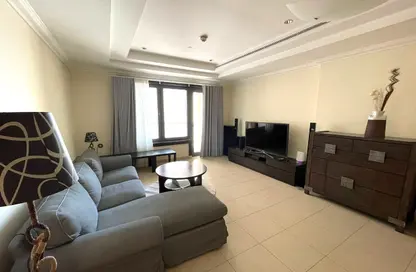 Apartment - 1 Bedroom - 2 Bathrooms for rent in East Porto Drive - Porto Arabia - The Pearl Island - Doha
