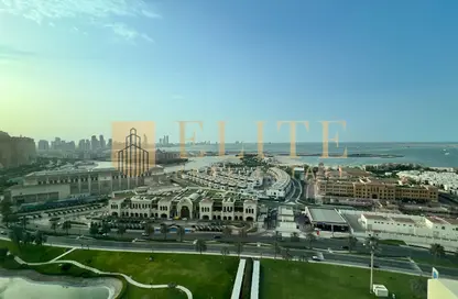 (بنتهاوس  (روف - 4 غرف نوم - 7 حمامات للايجار في فيفا سنترال - فيفا بحرية - جزيرة اللؤلؤة - الدوحة