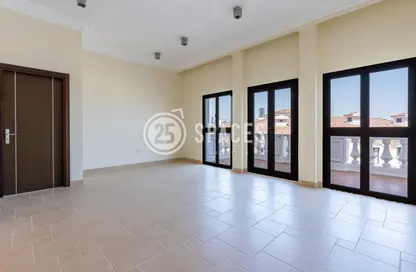 شقة - 3 غرف نوم - 4 حمامات للايجار في ميركاتو - قناة كوارتييه - جزيرة اللؤلؤة - الدوحة