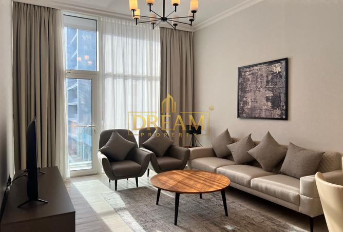 830403 - Property Image 3