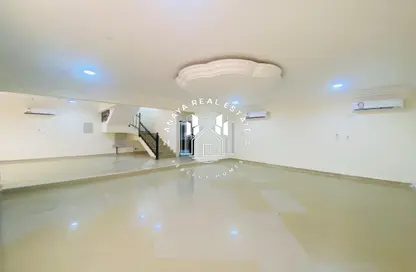 فيلا - 4 غرف نوم - 4 حمامات للايجار في شارع  بو هامو - أبو هامور - الدوحة