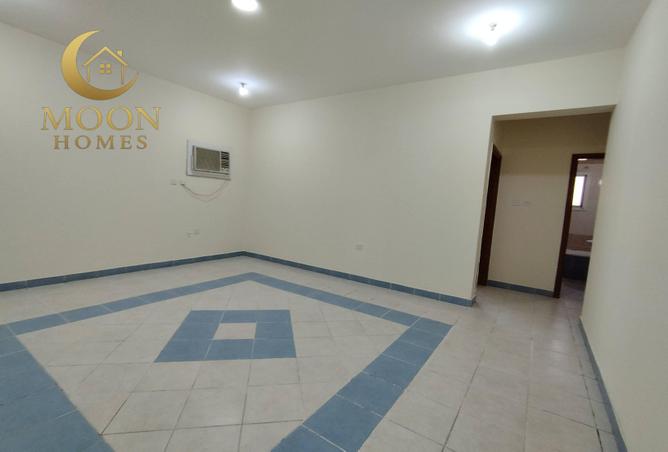 976674 - Property Image 2