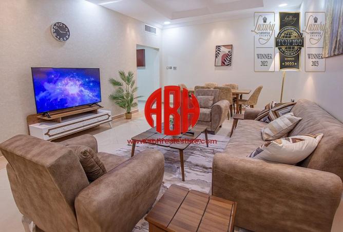 Apartment - 3 Bedrooms - 3 Bathrooms for rent in Aabdullah Bin Sultan Al Thani - C-Ring Road - Al Sadd - Doha