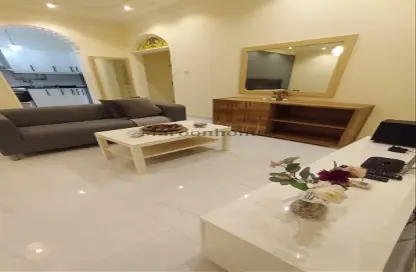 Apartment - 1 Bathroom for rent in Umm Salal Ali - Doha