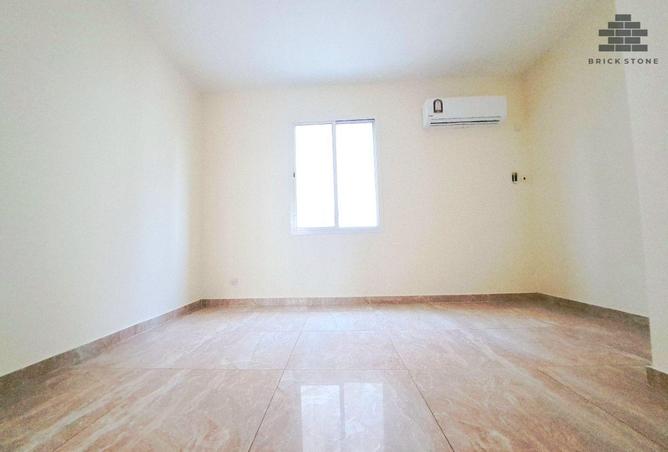 917072 - Property Image 3