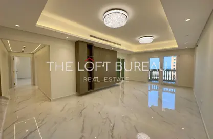 شقة - 2 غرف نوم - 3 حمامات للبيع في طريق بورتو الشرقي - بورتو أرابيا - جزيرة اللؤلؤة - الدوحة