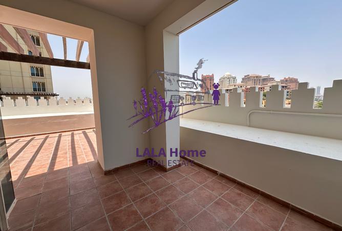 864226 - Property Image 2