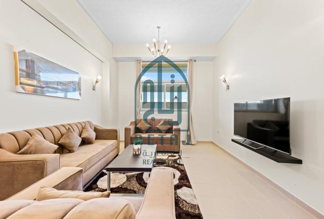 983576 - Property Image 2