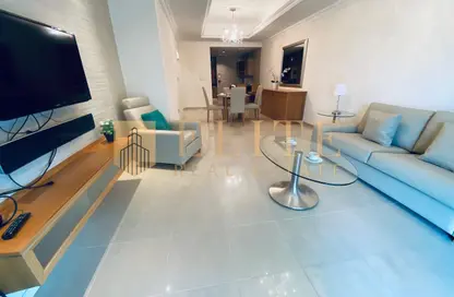 شقة - غرفة نوم - 2 حمامات للايجار في فيفا غرب - فيفا بحرية - جزيرة اللؤلؤة - الدوحة