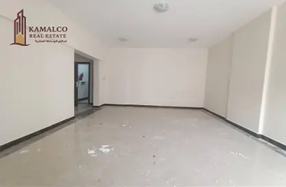 Apartment - 3 Bedrooms - 3 Bathrooms for rent in Al Mansoura - Al Mansoura - Doha