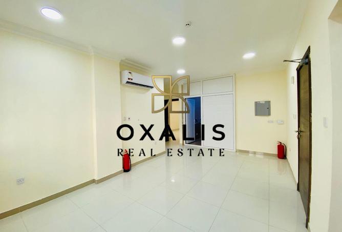 991573 - Property Main Image