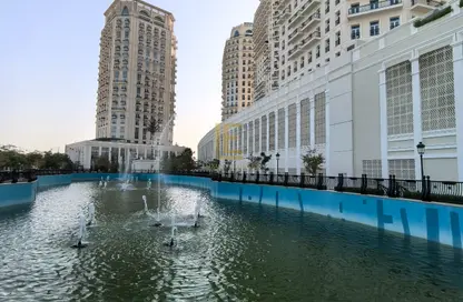 Apartment - 2 Bedrooms - 3 Bathrooms for sale in Floresta Gardens - Floresta Gardens - The Pearl Island - Doha