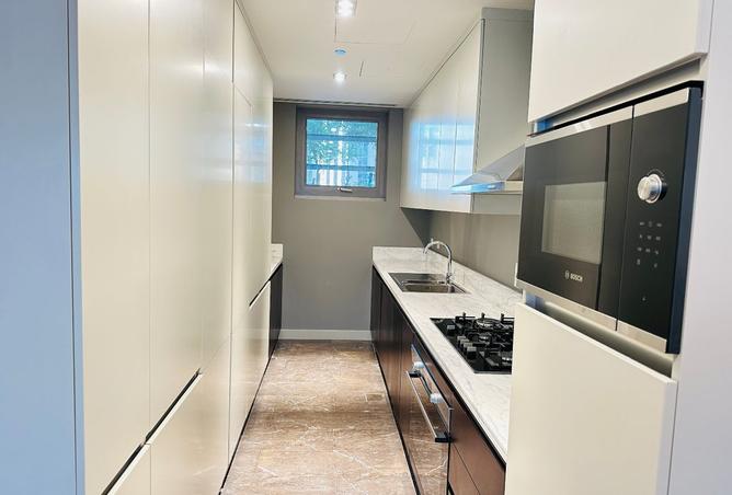 965753 - Property Image 3