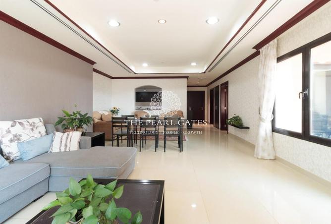 911212 - Property Image 3