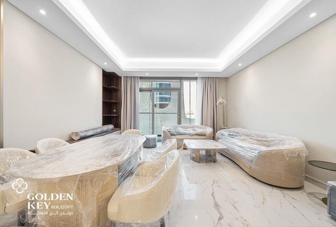 982674 - Property Image 2