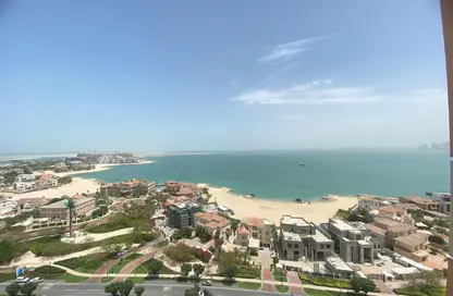 Apartment - Studio - 1 Bathroom for rent in Al Mutahidah Tower - Viva Bahriyah - The Pearl Island - Doha