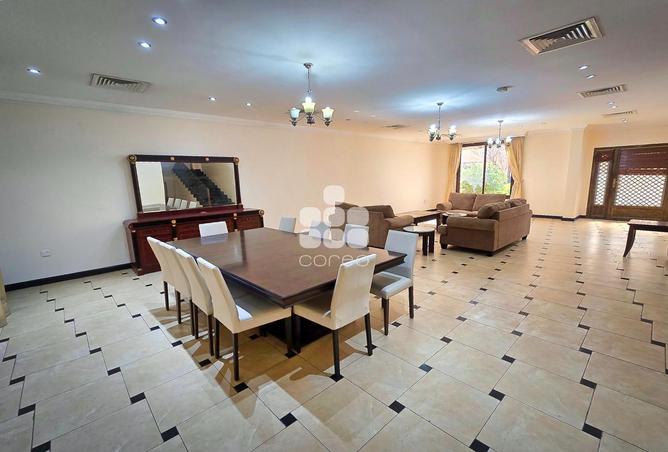 929861 - Property Image 2
