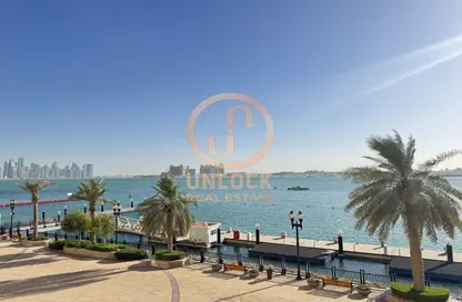 تاون هاوس - 5 غرف نوم - 6 حمامات للايجار في منازل تاون هاوس - بورتو أرابيا - جزيرة اللؤلؤة - الدوحة