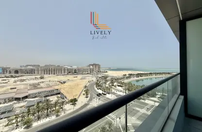 Apartment - 2 Bedrooms - 3 Bathrooms for rent in Lusail Residence - Marina District - Lusail