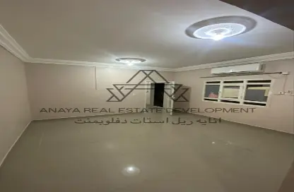 Apartment - 1 Bedroom - 1 Bathroom for rent in Izghawa - Izghawa - Doha